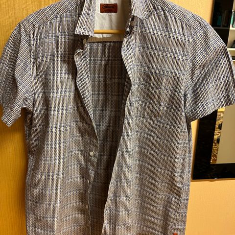 Missoni half sleeve skjorte (størrelse 46) til salgs