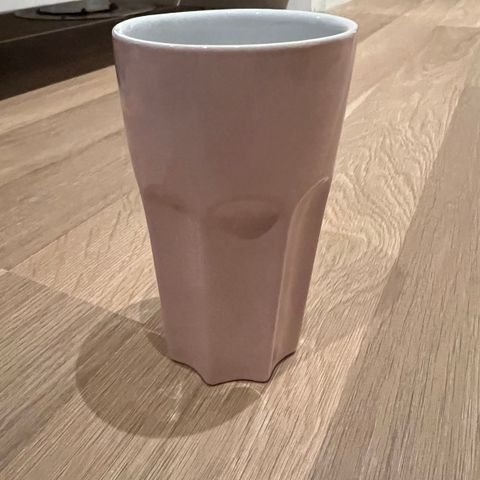 rosa kopp fra kremmerhuset