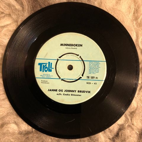 Johnny Brudvik - Minneboken / Lydmaker'n 7” singel