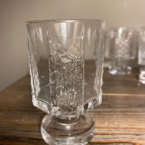 Kalinka dramglass