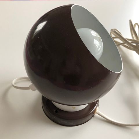 Vintage 1970 KULELAMPE, brun vegg lampe, magnetisk sokkel, retro