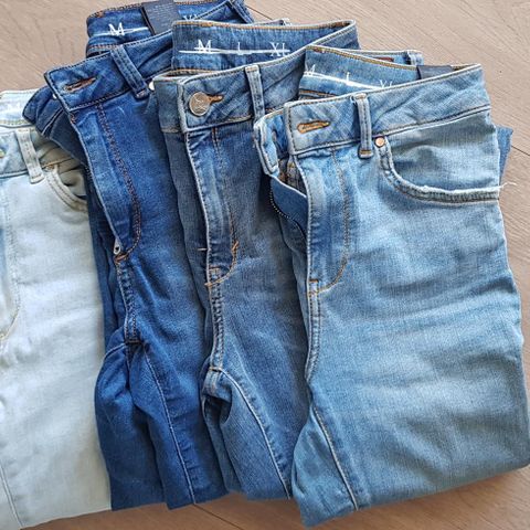 Jeans fra bikbok S