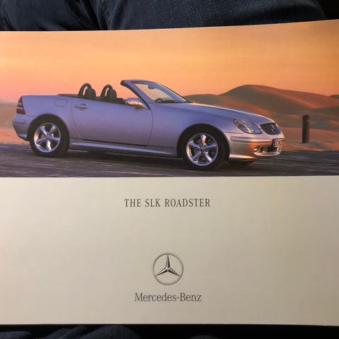 Brosjyre av Mercedes SLK cabriolet - 4/2000