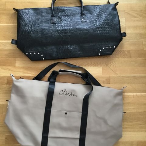 Bag skinn svart stor og beig skinn helt ny alt for 5000kr