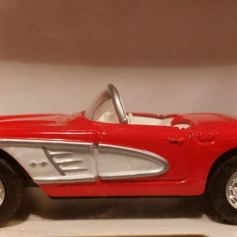 ERTL 2588, Chevrolet Corvette 1960