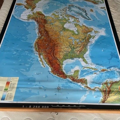 Kart over Nord Amerika, trykk på begge sider.