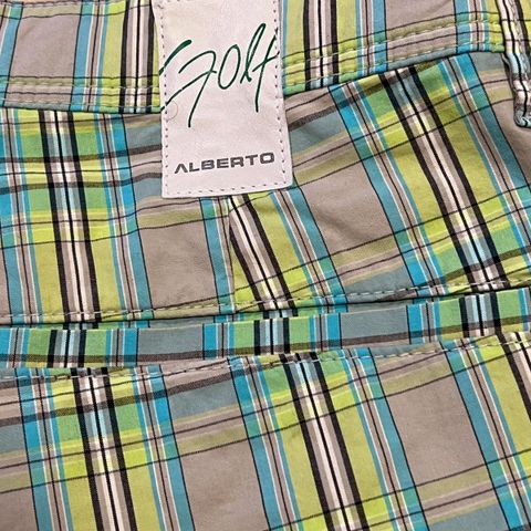 Se! Alberto golf shorts i str 54 NY