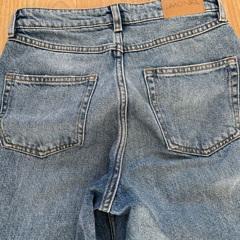 Monki Yoko jeans straight leg  str. 25 (ubrukt)