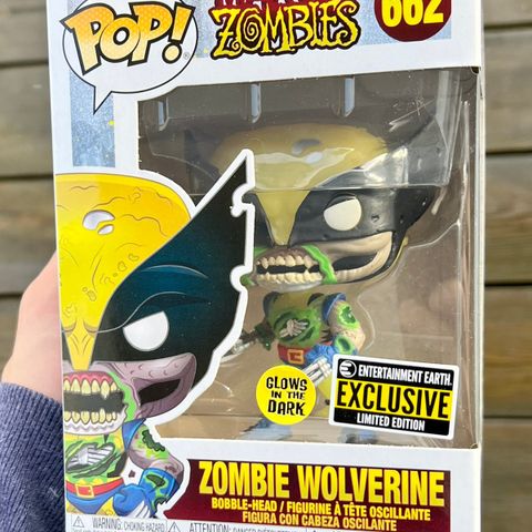 Funko Pop! Zombie Wolverine (Glow in the Dark) | Marvel Zombies (662)