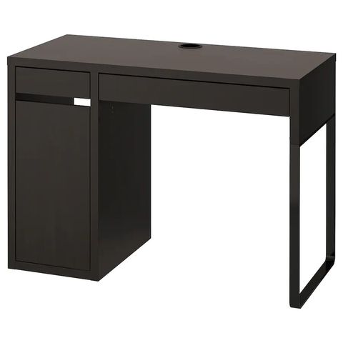 Micke skrivebord (Ikea)