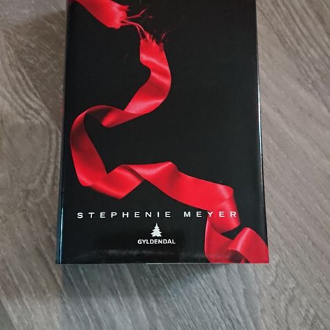 Formørkelsen av Stephenie Meyer selges!
