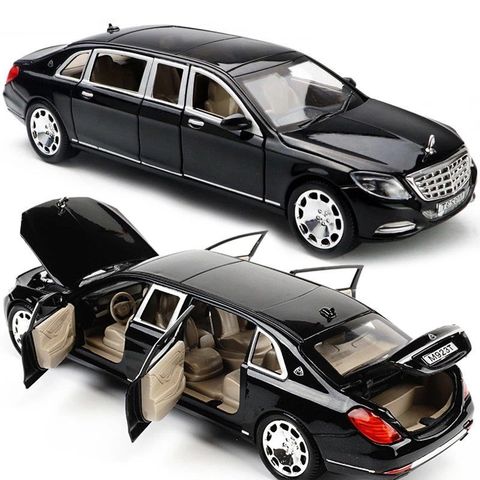 Mercedes limusine Maybach. modell skala 1:24