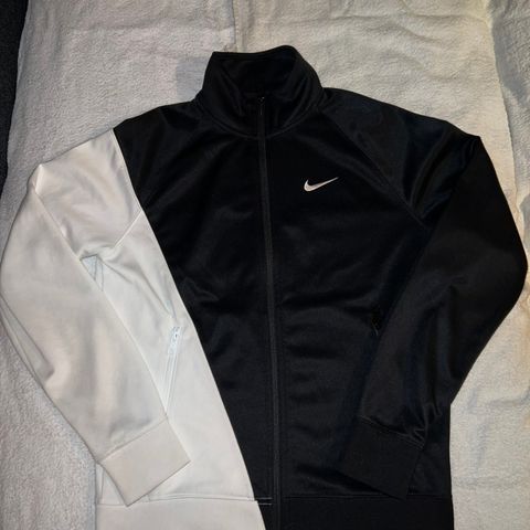 NIKE FULL ZIP JAKKE