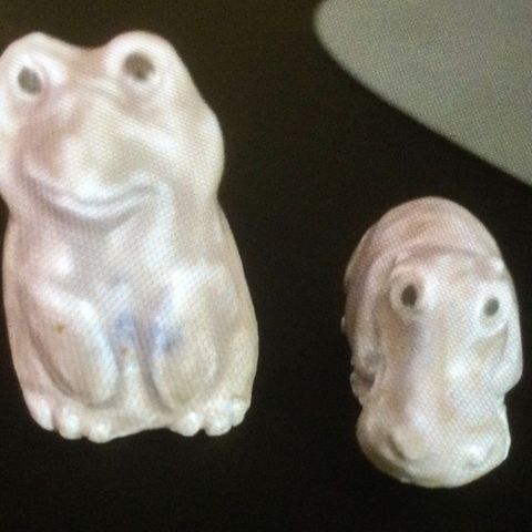 Små «Lommedyr»/keramikkfigurer av Finn Hald ønskes kjøpt