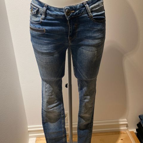 Jeans blå slim Fit zhrill str. 26 strech