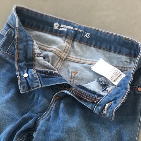 Denim bukse / elastisk jeans til jente / dame fra Cubus i str XS