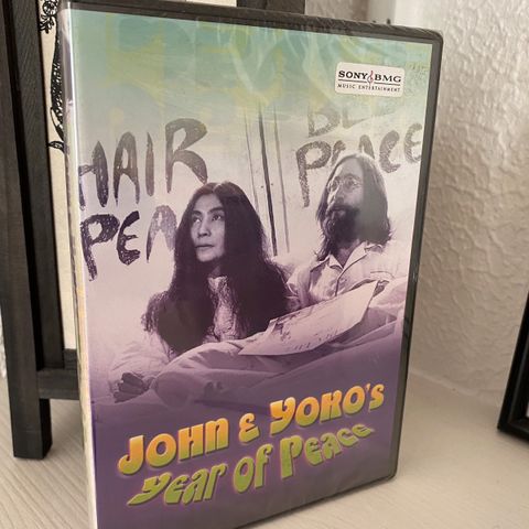 Brand New DVD John and Yoko’s Year of Peace Gift for Beatles Fans Yoko Ono