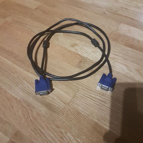 VGA kabel for pc skjerm