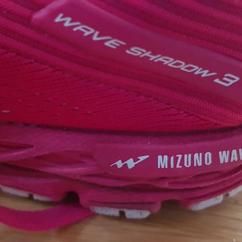Som nye supre treningssko str.  38,5 MIzuno wave