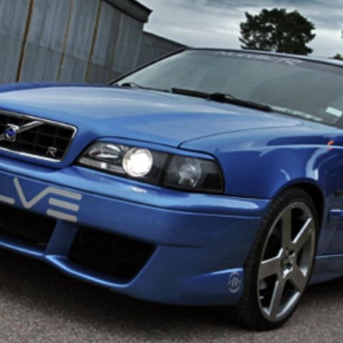 Helt ny Evolve frontspoiler til Volvo V70, S70 og C70