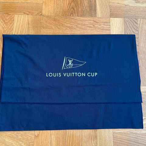 Louis Vuitton støvpose veske.Ny! Str. 55x38 cm