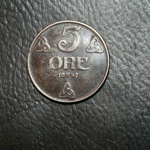 5 øre   1942       kr 90,-