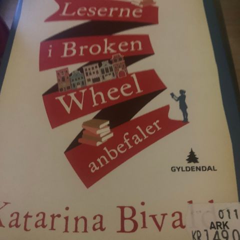 Leserne i Broken Wheel anbefaler av  Katarina Bivald til salgs.