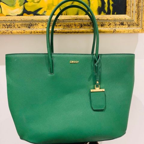 Tote bag in green from Dkny