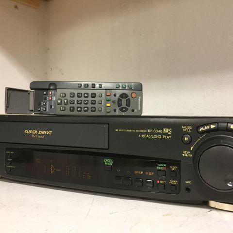 PANASONIC NV-SD40 VHS-spiller