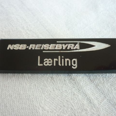 NSB Reisebyrå Lærling (1961-2000) - Jakkemerke/skilt/nål.