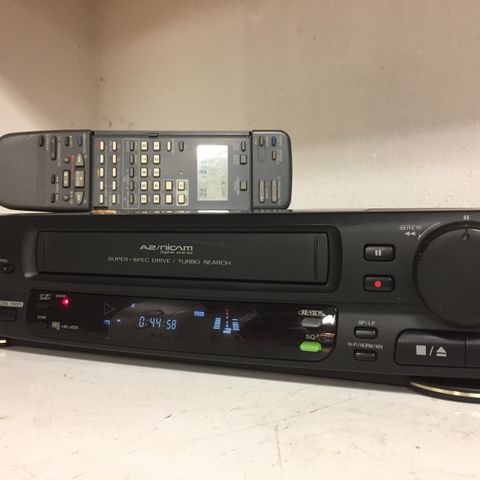 JVC HR-J625 VHS-spiller