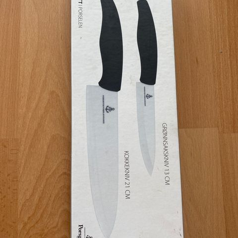 2 kniver fra Porsgrund Porselen Grønnsaks & Kokkekniv. Ubrukt!