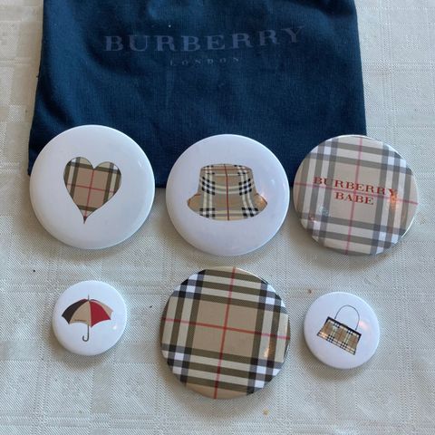 Burberry of London Buttons