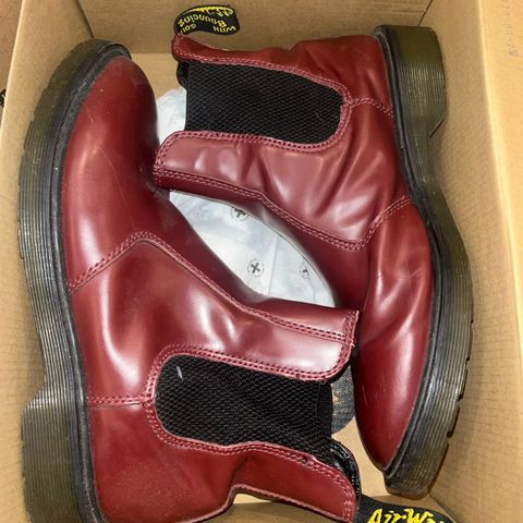 Selges dr martens 2976