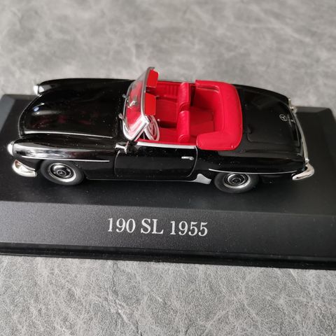 1:43 Mersedes 190 SL