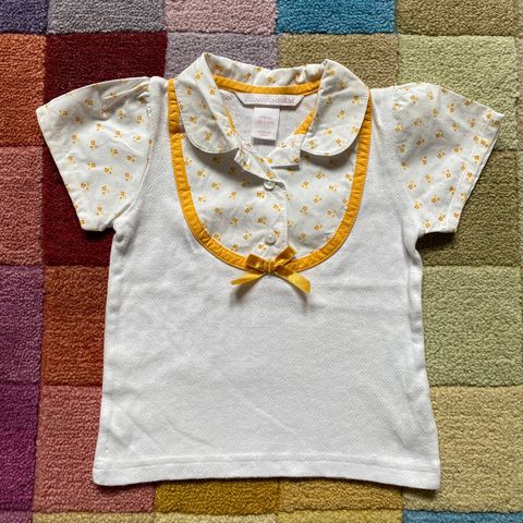 Baby bluse m gule detaljer fra H&M Str 9-12 mnd