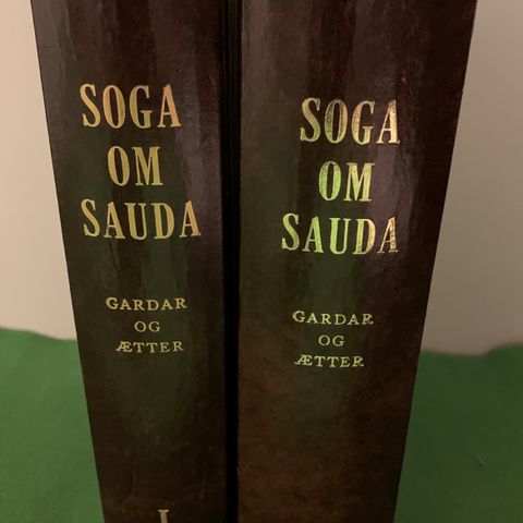 Arnvid Lillehammer - Soga om Sauda. Gardar og ætter I-II (1973-74)