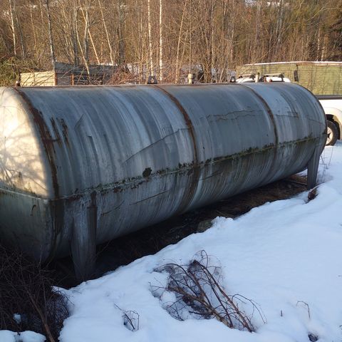 Stor diesel tank