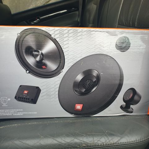 JBL Bilstereo