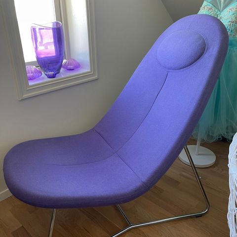 Softline designer stol i nydelig lilla