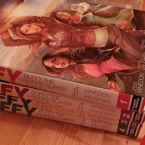 Buffy the Vampire Slayer, Library Edition, HC, Season 8, Volumes 1-4