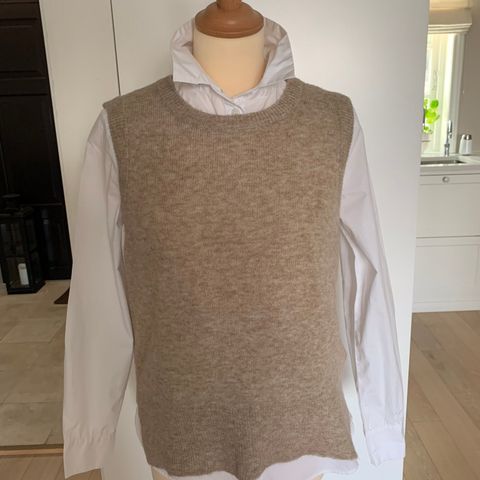 Moss Copenhagen vest