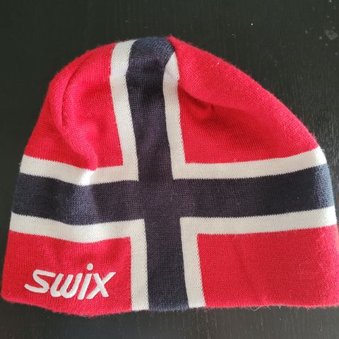 Swix Norge lue selges