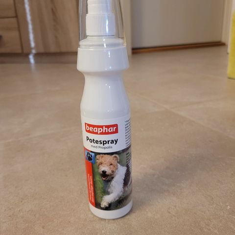 Selger Beaphar potespray for kun 50,-