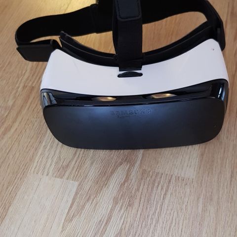 Samsung Gear VR selges!!
