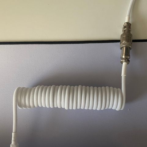 Som ny Hvit coil cable usb C til USB