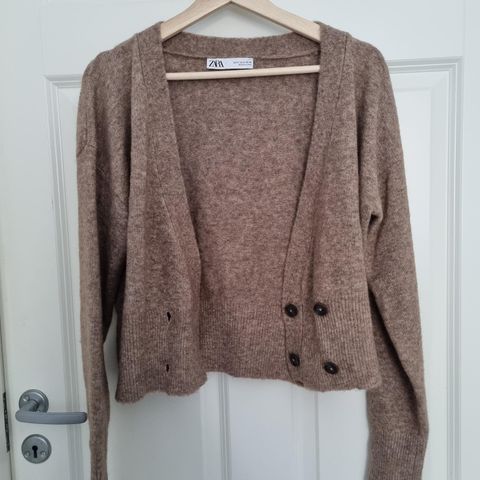 Ubrukt cardigan ullmiks Zara