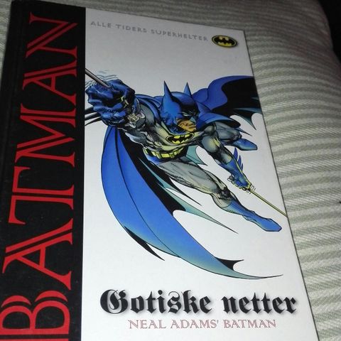 Skrotfot: Batman Gotiske Netter