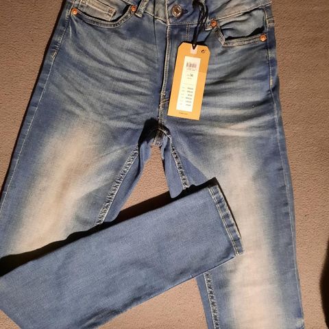 Ny jeans fra Lindex. Strl. S/36