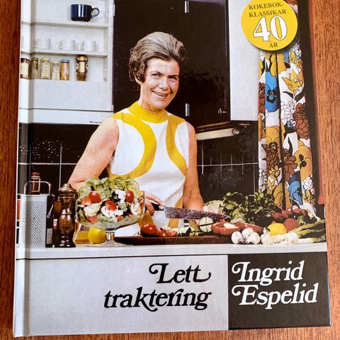 Retro kokebok: Lett traktering av Ingrid Espelid Hovig